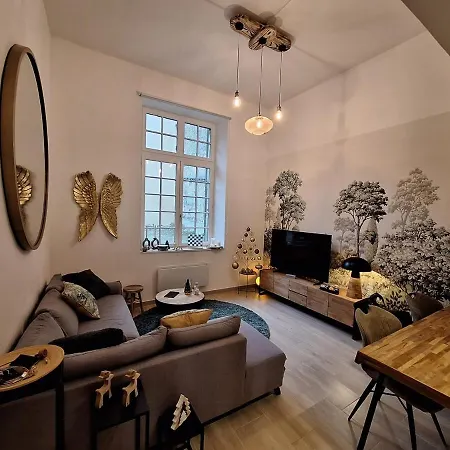 Golden Angel Daire *