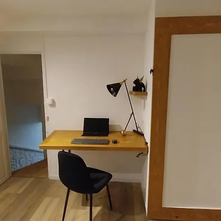 Golden Angel Apartment